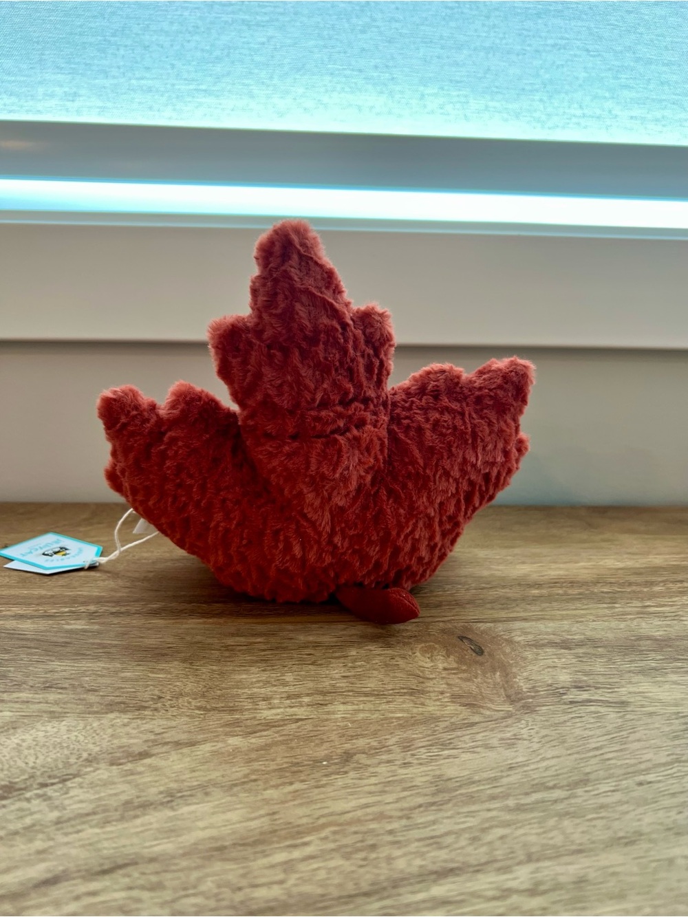 Jellycat Amuseables Maple Leaf BNWT - Picture 3 of 4